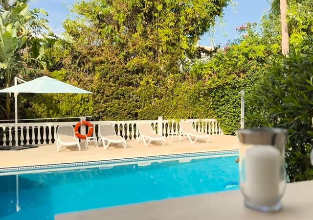 3 sypialnia Willa na sprzedaż w La Cala de Mijas, Mijas z basenem garażem - 1 600 000 € (Ref: 10088952)