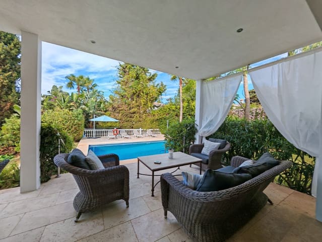3 sypialnia Willa na sprzedaż w La Cala de Mijas, Mijas z basenem garażem - 1 600 000 € (Ref: 10088952)