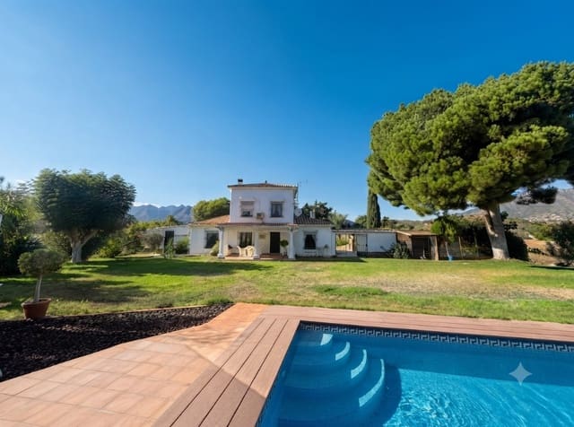 3 Zimmer Villa zu verkaufen in Mijas Costa, Mijas mit Pool Garage - 950.000 € (Ref: 10088953)