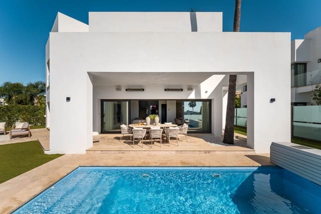 5 quarto Moradia para venda em Marbella com piscina garagem - 2 595 000 € (Ref: 10115495)