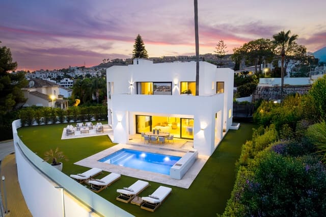 5 quarto Moradia para venda em Marbella com piscina garagem - 2 595 000 € (Ref: 10115495)