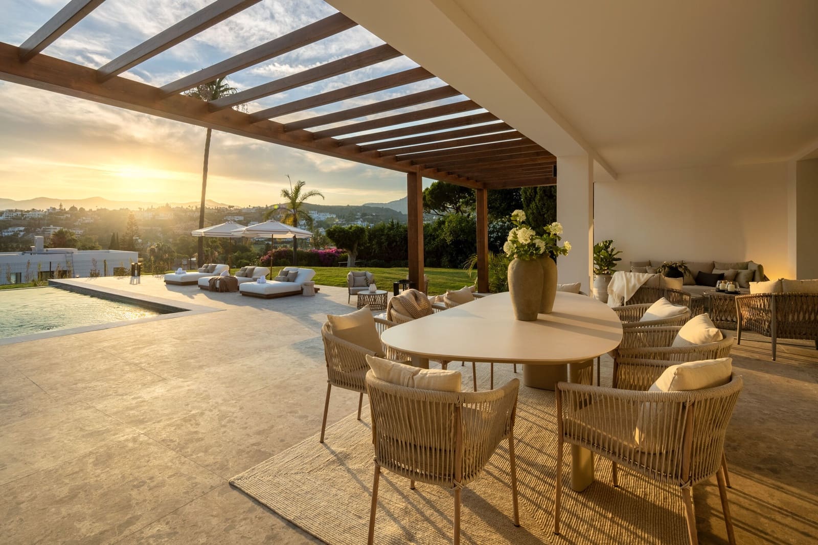 5 Zimmer Villa zu verkaufen in Marbella mit Pool Garage - 3.595.000 € (Ref: 10115497)