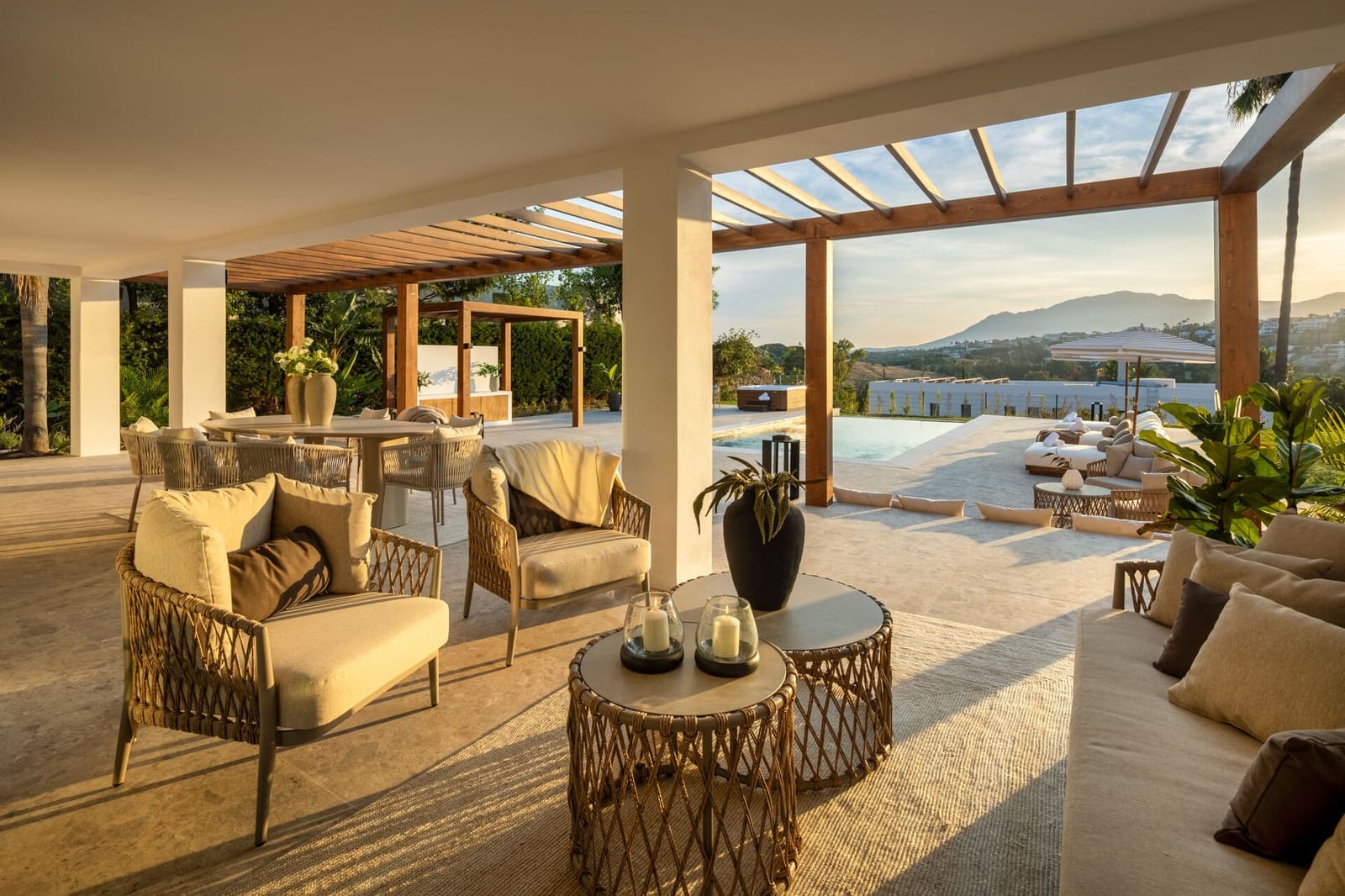 5 Zimmer Villa zu verkaufen in Marbella mit Pool Garage - 3.595.000 € (Ref: 10115497)