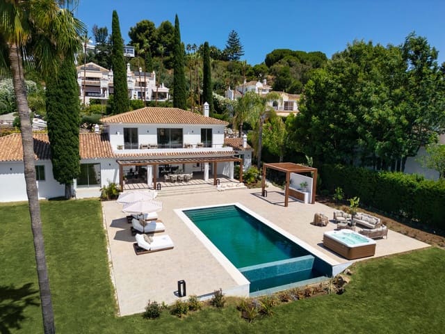 5 Zimmer Villa zu verkaufen in Marbella mit Pool Garage - 3.595.000 € (Ref: 10115497)