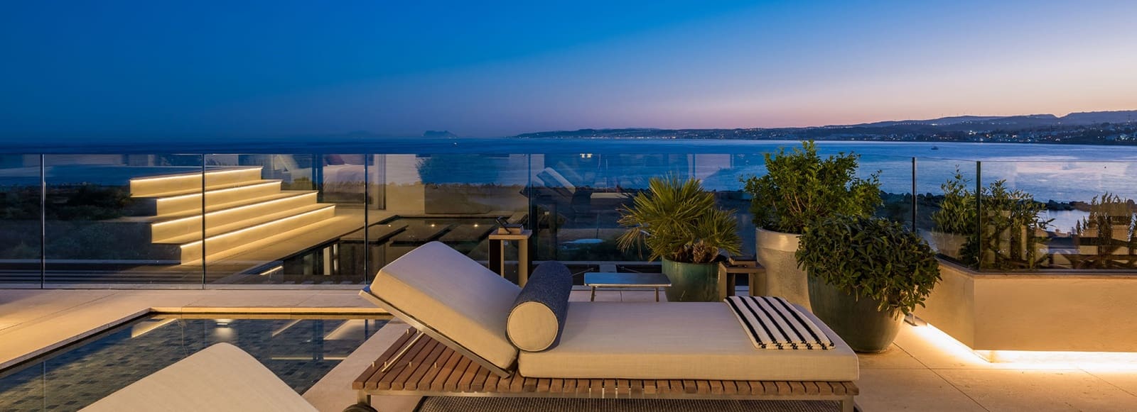 4 soverom Leilighet til salgs i Estepona med svømmebasseng garasje - € 5 700 500 (Ref: 10115498)