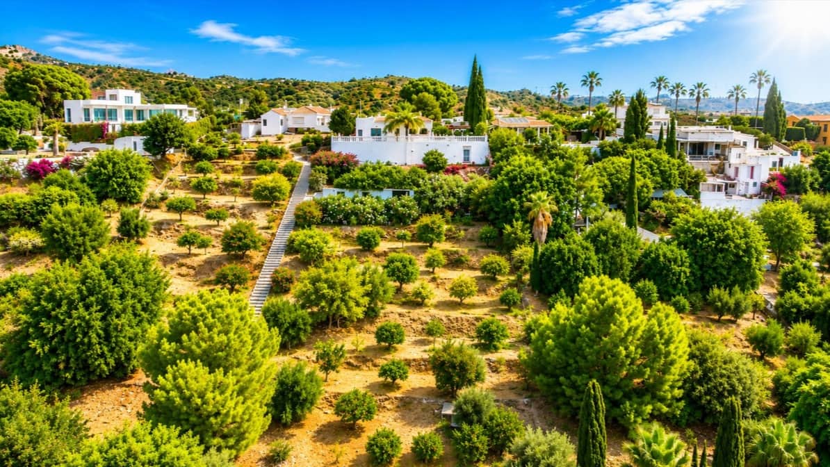 3 quarto Moradia para venda em Estepona com piscina garagem - 995 000 € (Ref: 10118910)