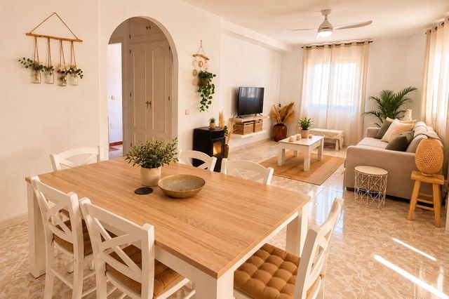 9 makuuhuone Huvila myytävänä paikassa Mijas Costa, Mijas mukana uima-altaan 
autotalli - 840 000 € (Ref: 10123545)