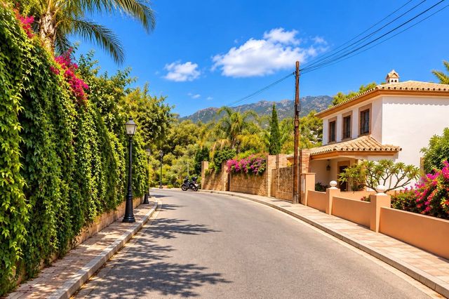 9 makuuhuone Huvila myytävänä paikassa Mijas Costa, Mijas mukana uima-altaan 
autotalli - 840 000 € (Ref: 10123545)