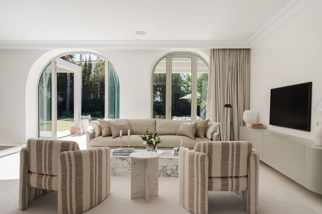 5 soverom Villa til salgs i Nueva Andalucia, Marbella med svømmebasseng - € 5 495 000 (Ref: 10133162)