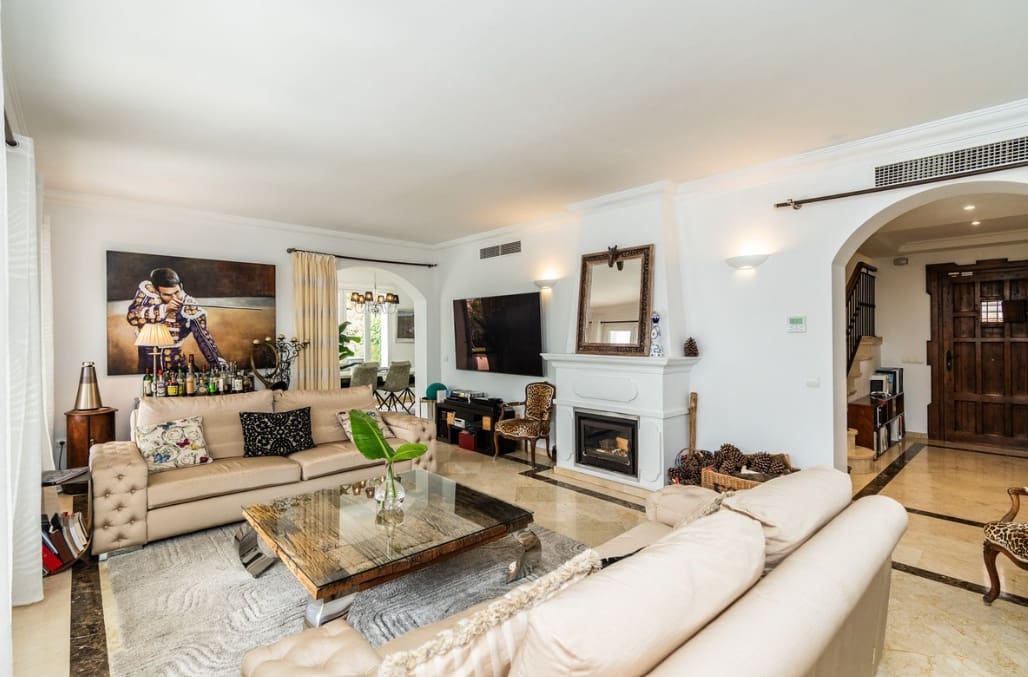 4 quarto Moradia para venda em Marbella com piscina garagem - 2 200 000 € (Ref: 10133163)