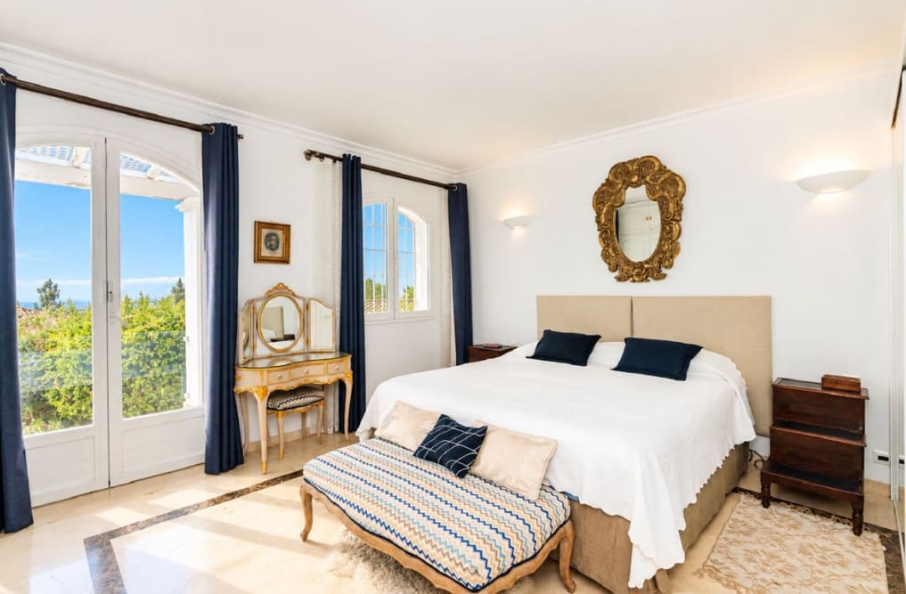 4 quarto Moradia para venda em Marbella com piscina garagem - 2 200 000 € (Ref: 10133163)