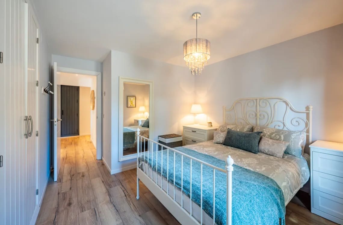 4 soverom Villa til salgs i San Roque med svømmebasseng garasje - € 1 595 000 (Ref: 10133164)