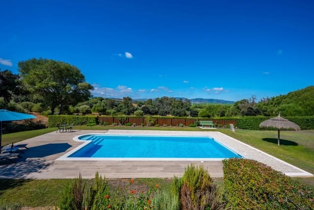 4 Zimmer Villa zu verkaufen in San Roque mit Pool Garage - 1.595.000 € (Ref: 10133164)