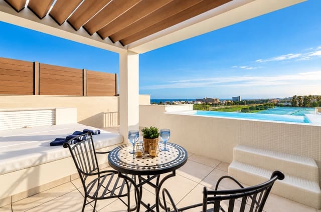 3 quarto Penthouse para venda em La Cala de Mijas, Mijas com piscina garagem - 820 000 € (Ref: 10139323)