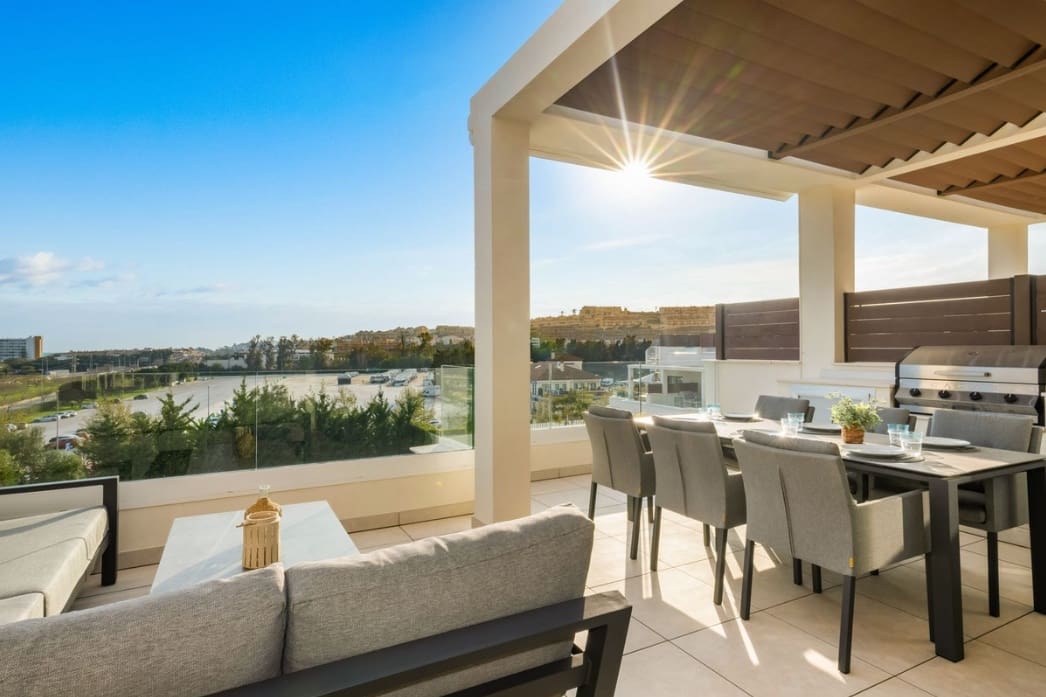 3 quarto Penthouse para venda em La Cala de Mijas com piscina garagem - 820 000 € (Ref: 10139323)
