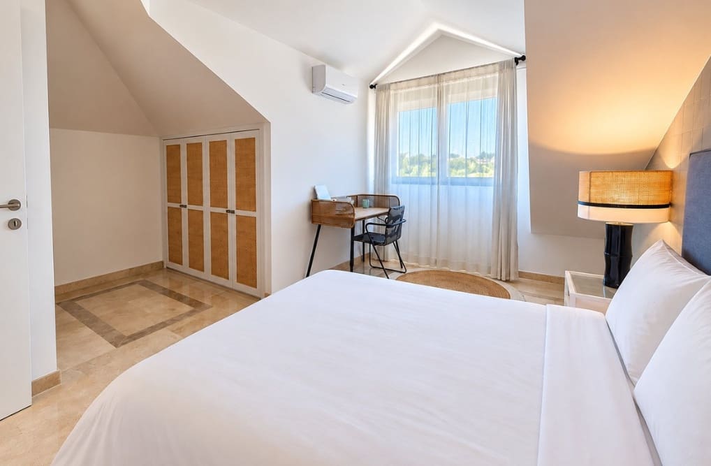 4 soverom Villa til salgs i Sotogrande med svømmebasseng garasje - € 1 460 000 (Ref: 10139327)