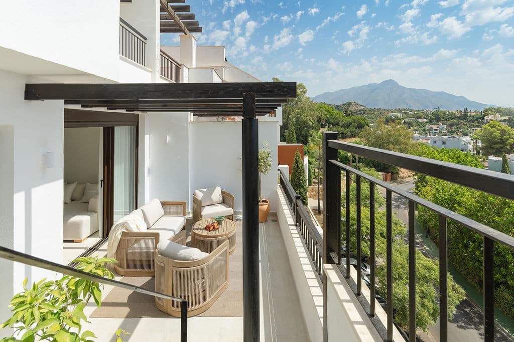 3 chambre Penthouse à vendre à La Quinta avec piscine garage - 975 000 € (Ref: 10153329)