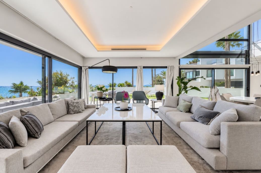 4 soveværelse Villa til salg i Estepona med swimmingpool garage - € 3.690.000 (Ref: 10161084)
