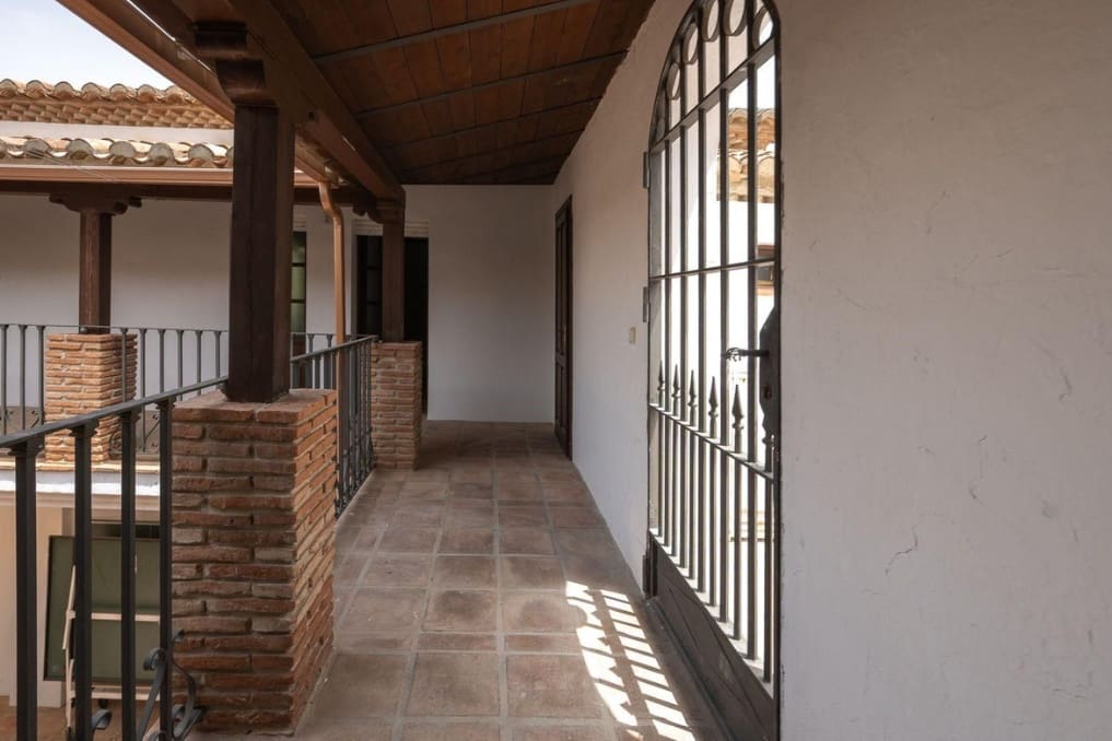 6 Zimmer Villa zu verkaufen in Alhaurin el Grande mit Pool - 1.500.000 € (Ref: 10161085)