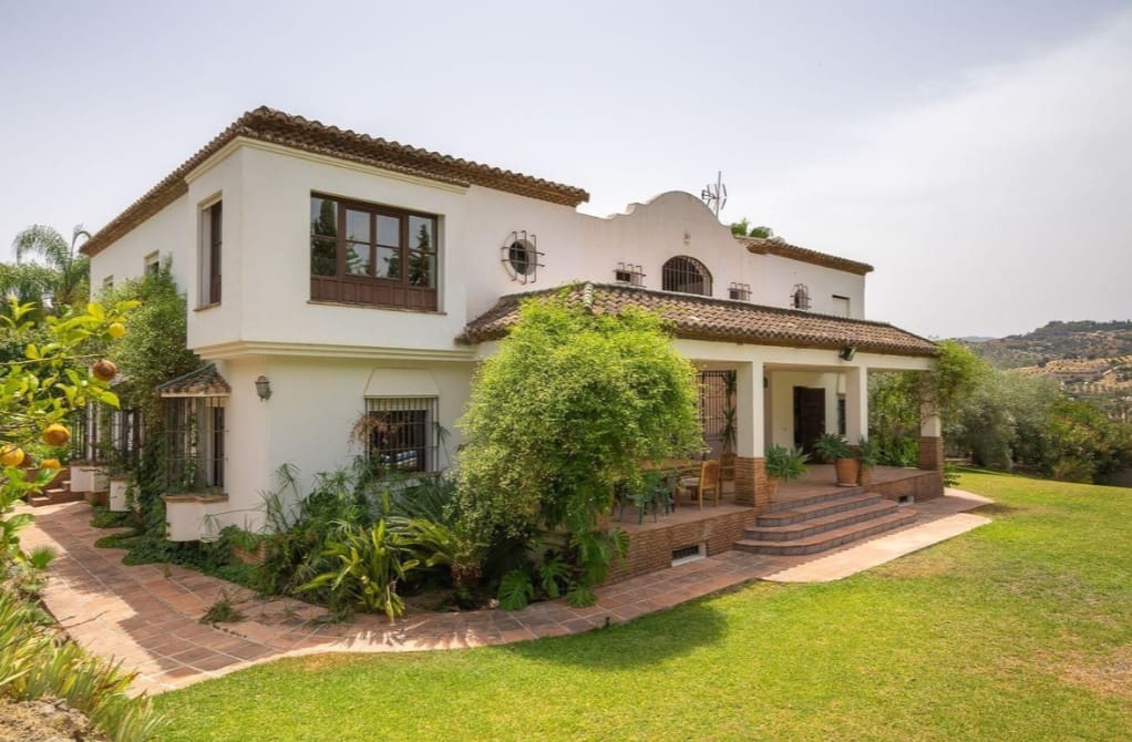 6 Zimmer Villa zu verkaufen in Alhaurin el Grande mit Pool - 1.500.000 € (Ref: 10161085)