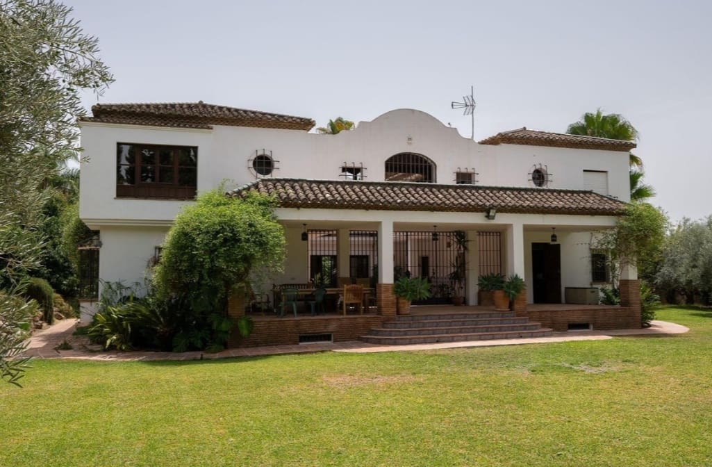 6 Zimmer Villa zu verkaufen in Alhaurin el Grande mit Pool - 1.500.000 € (Ref: 10161085)