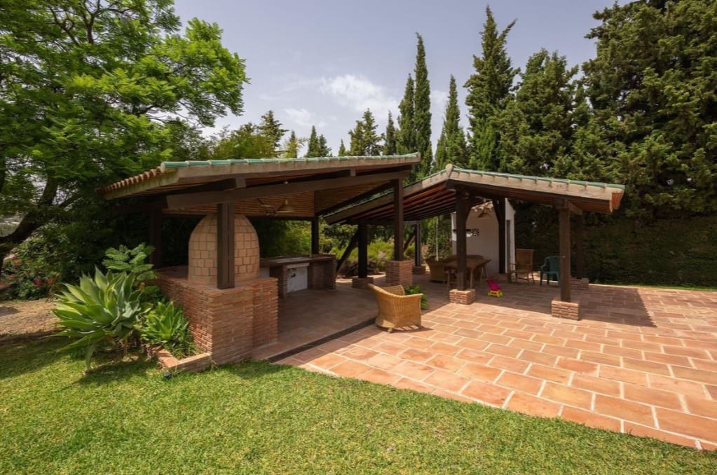 6 Zimmer Villa zu verkaufen in Alhaurin el Grande mit Pool - 1.500.000 € (Ref: 10161085)