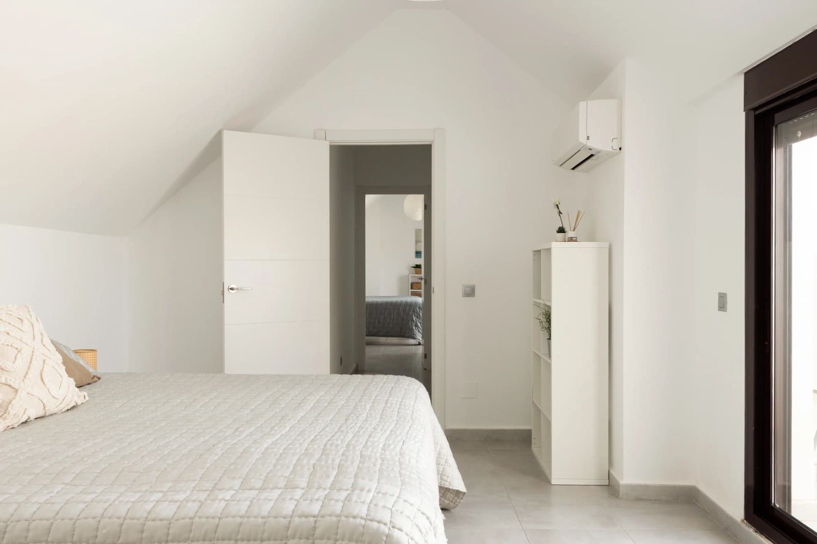 4 quarto Penthouse para venda em Nueva Andalucia com piscina garagem - 950 000 € (Ref: 10161087)