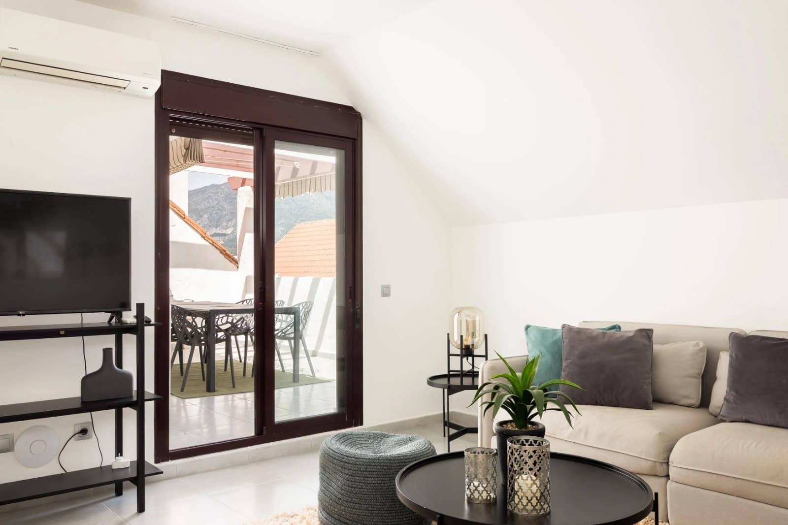 4 quarto Penthouse para venda em Nueva Andalucia com piscina garagem - 950 000 € (Ref: 10161087)