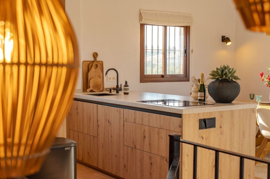 3 soveværelse Villa til salg i Coin med swimmingpool garage - € 590.000 (Ref: 10161089)
