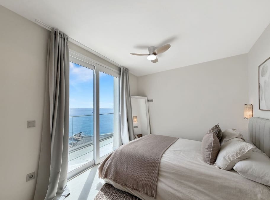 4 quarto Moradia para venda em Manilva com piscina garagem - 1 400 000 € (Ref: 10161090)
