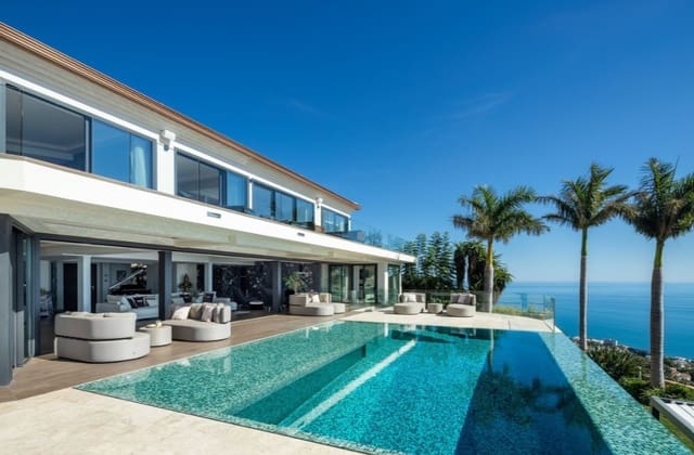Chalet de 6 habitaciones en Benalmádena en venta con piscina garaje - 7.995.000 € (Ref: 10161091)