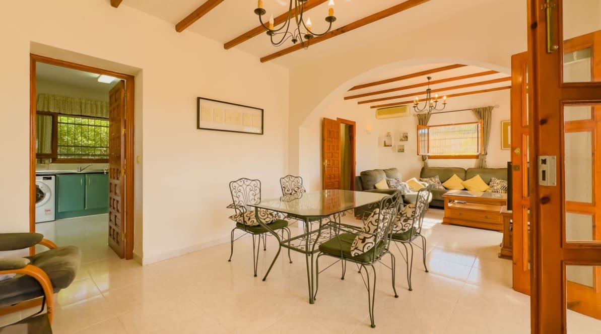 2 chambre Villa/Maison à vendre à Almogia avec piscine garage - 299 000 € (Ref: 10162864)