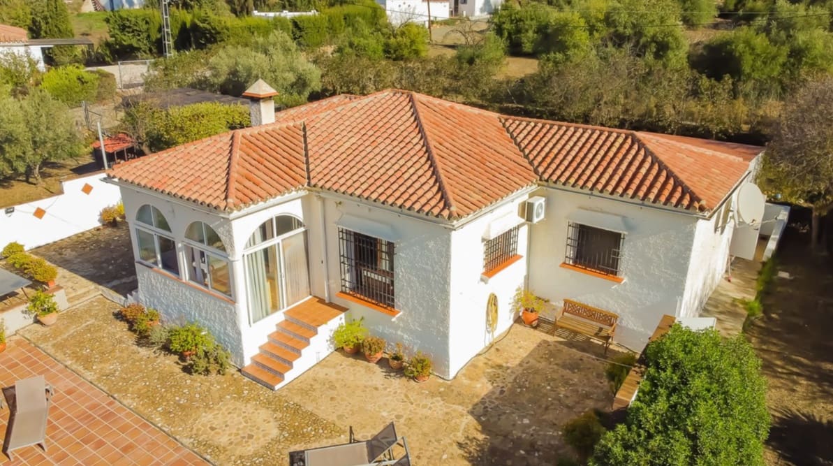 2 chambre Villa/Maison à vendre à Almogia avec piscine garage - 299 000 € (Ref: 10162864)
