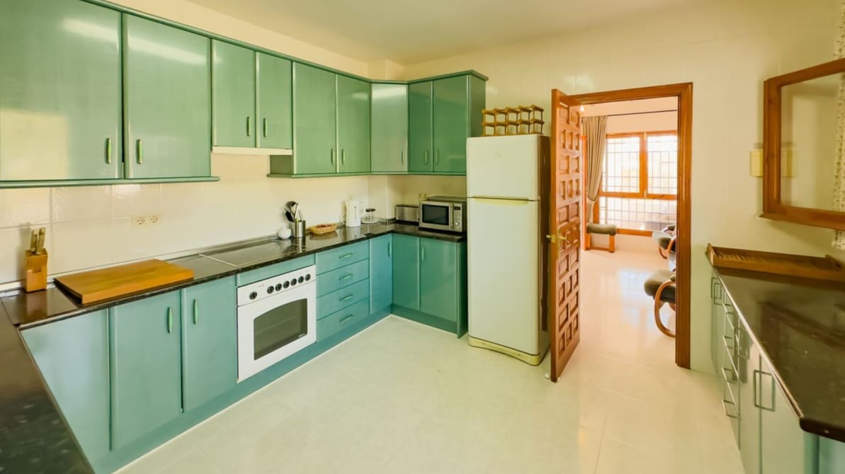 2 chambre Villa/Maison à vendre à Almogia avec piscine garage - 299 000 € (Ref: 10162864)