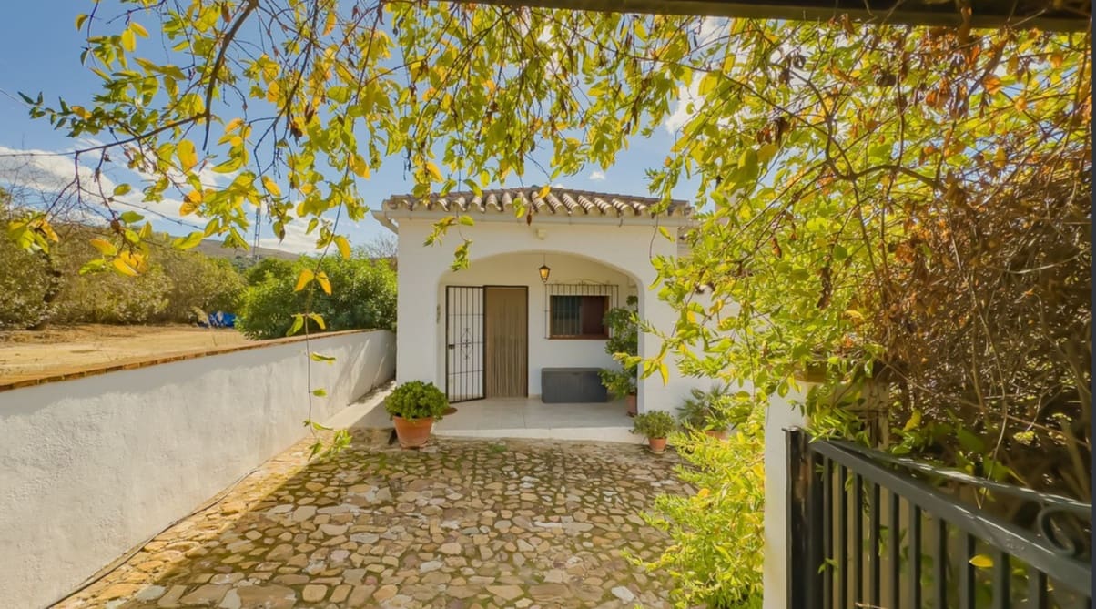 2 chambre Villa/Maison à vendre à Almogia avec piscine garage - 299 000 € (Ref: 10162864)