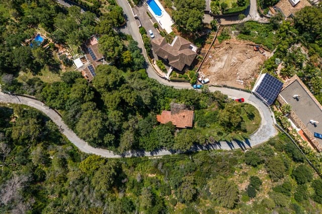 Building Plot for sale in Marbella - € 890,000 (Ref: 10162866)