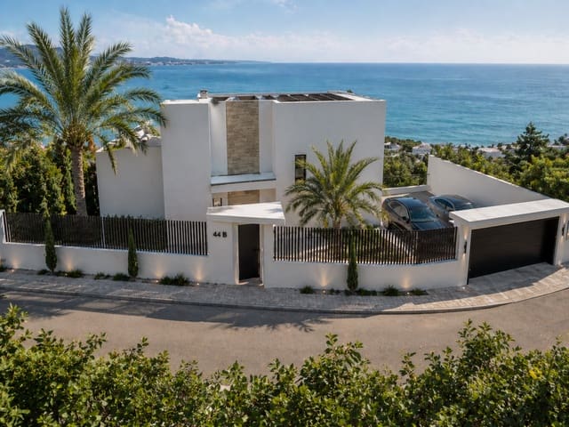6 soverom Villa til salgs i La Capellania, Benalmádena med svømmebasseng garasje - € 3 500 000 (Ref: 10173383)