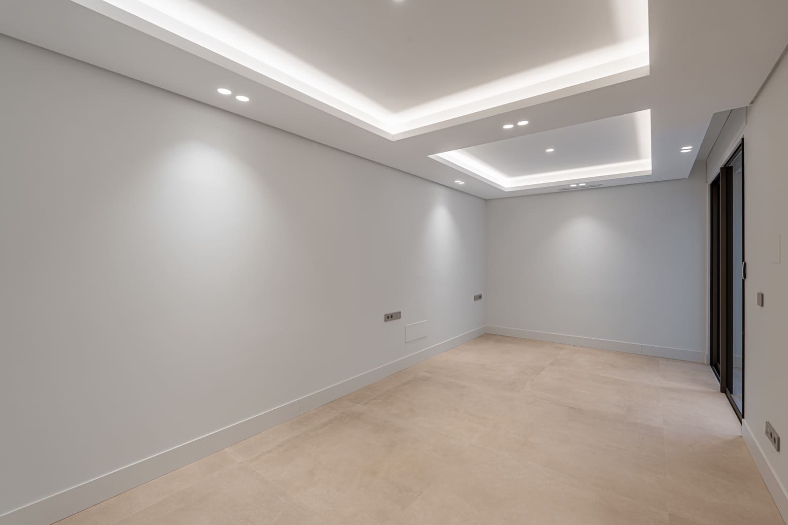 5 slaapkamer Villa te koop in Malaga stad met zwembad garage - € 3.950.000 (Ref: 10173385)