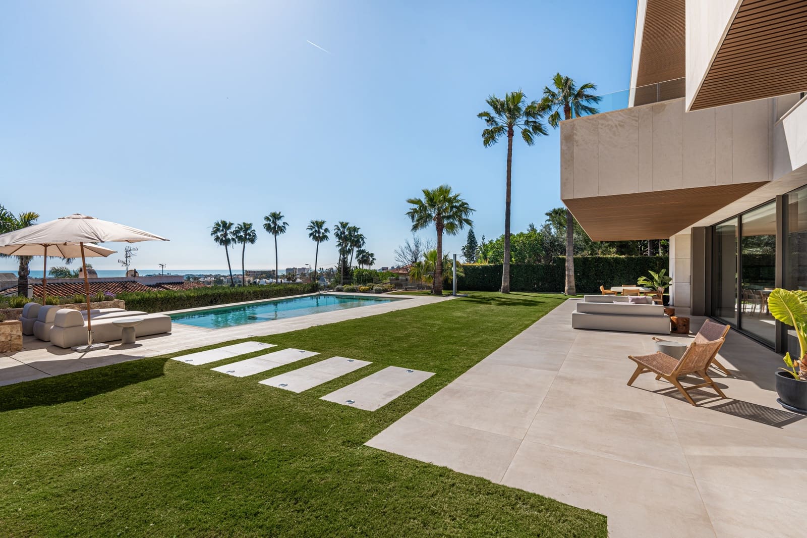5 slaapkamer Villa te koop in Malaga stad met zwembad garage - € 3.950.000 (Ref: 10173385)