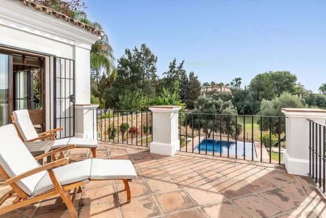 5 Zimmer Villa zu verkaufen in Mijas Costa, Mijas mit Pool Garage - 1.650.000 € (Ref: 10179930)