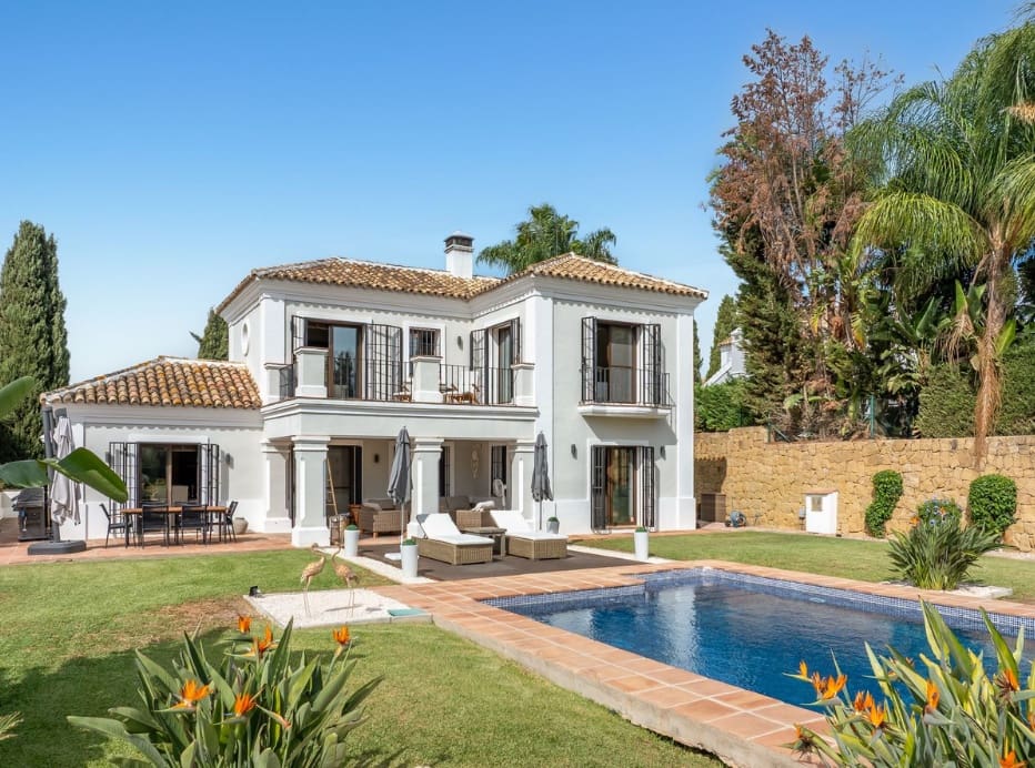 5 Zimmer Villa zu verkaufen in Mijas Costa mit Pool Garage - 1.650.000 € (Ref: 10179930)