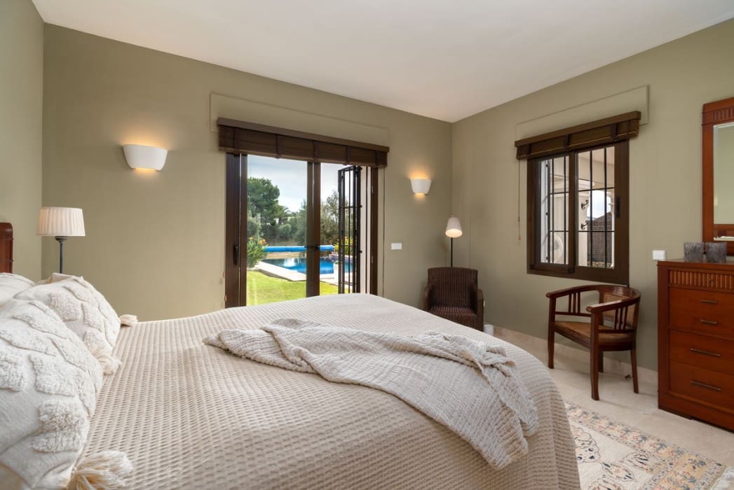 5 Zimmer Villa zu verkaufen in Mijas Costa mit Pool Garage - 1.650.000 € (Ref: 10179930)