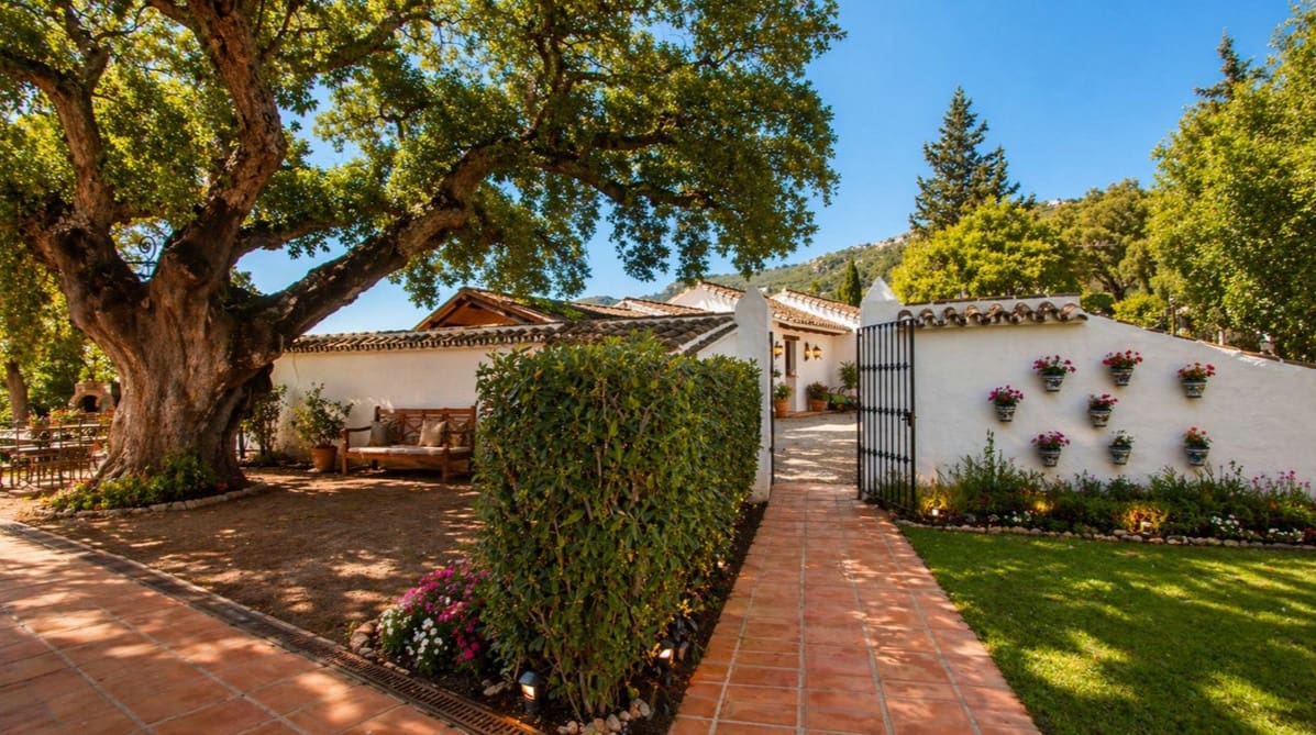5 soverom Finca/Herregård til salgs i Estepona med svømmebasseng garasje - € 1 400 000 (Ref: 10182672)