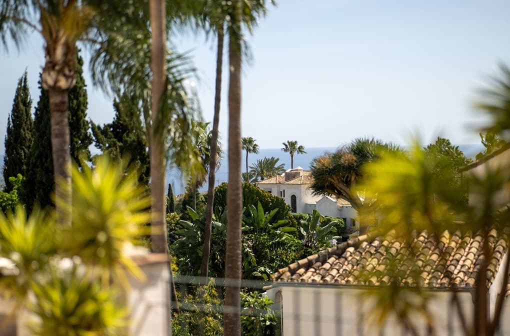 4 bedroom Terraced Villa for sale in Golden Mile with pool garage - € 1,650,000 (Ref: 10182677)