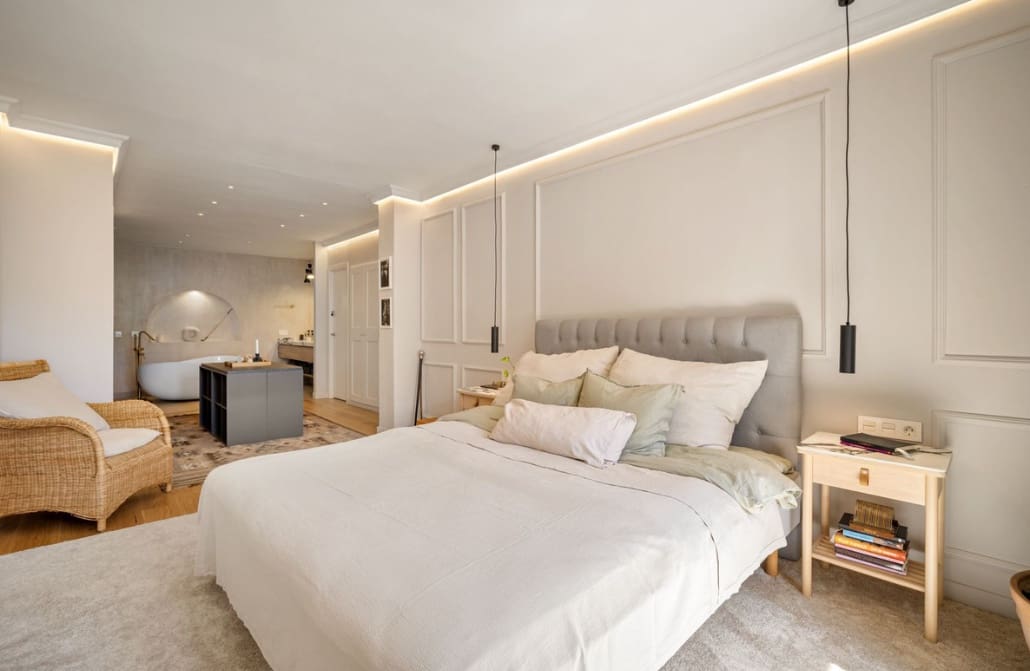 4 bedroom Terraced Villa for sale in Golden Mile with pool garage - € 1,650,000 (Ref: 10182677)