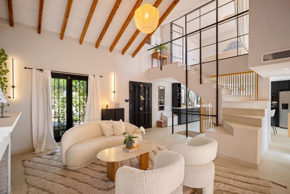 4 bedroom Terraced Villa for sale in Golden Mile with pool garage - € 1,650,000 (Ref: 10182677)