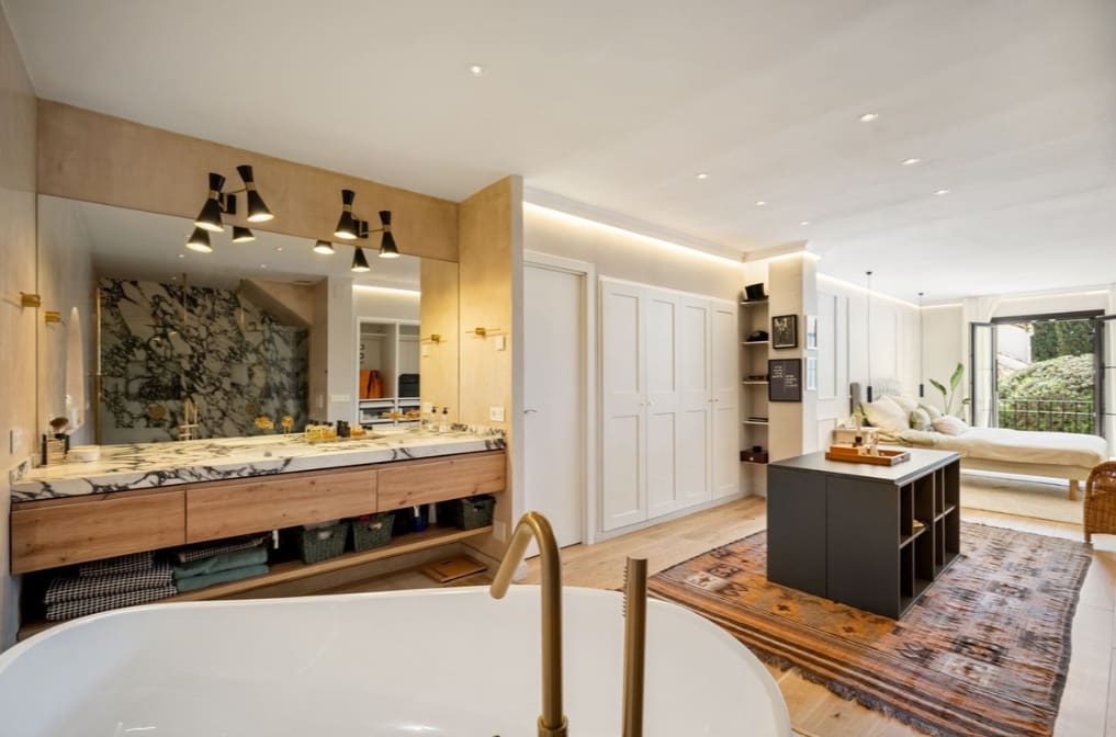 4 bedroom Terraced Villa for sale in Golden Mile with pool garage - € 1,650,000 (Ref: 10182677)