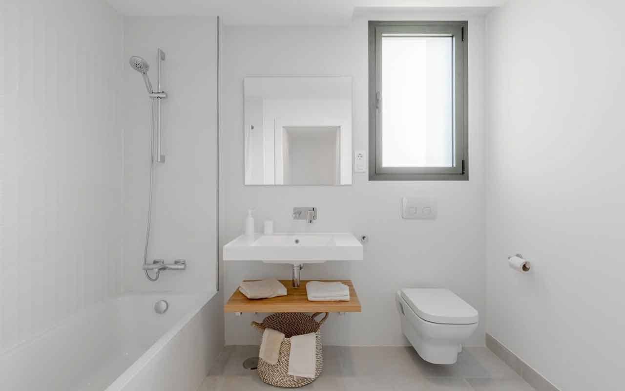 4 bedroom Semi-detached Villa for sale in Mijas Costa with pool garage - € 739,000 (Ref: 7913218)