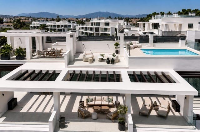4 quarto Penthouse para venda em Marbella com piscina garagem - 5 350 000 € (Ref: 7913229)
