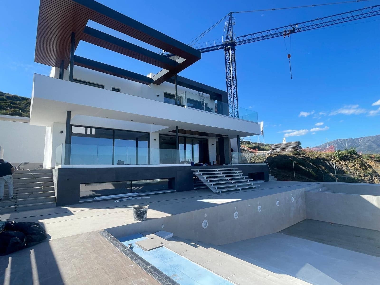 5 Zimmer Villa zu verkaufen in Marbella mit Pool Garage - 2.300.000 € (Ref: 7980680)